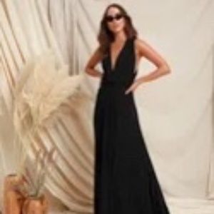 New Tricks of the Trade Black Maxi Dress